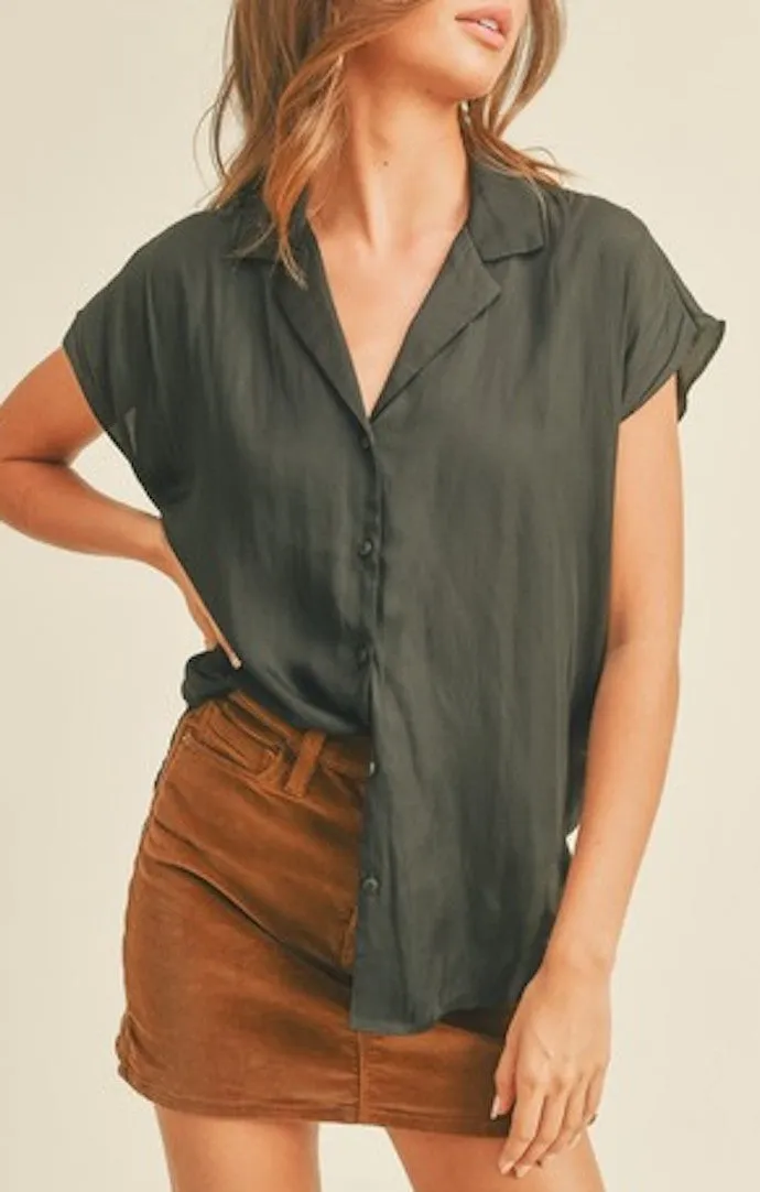 Erin Black Collared Blouse