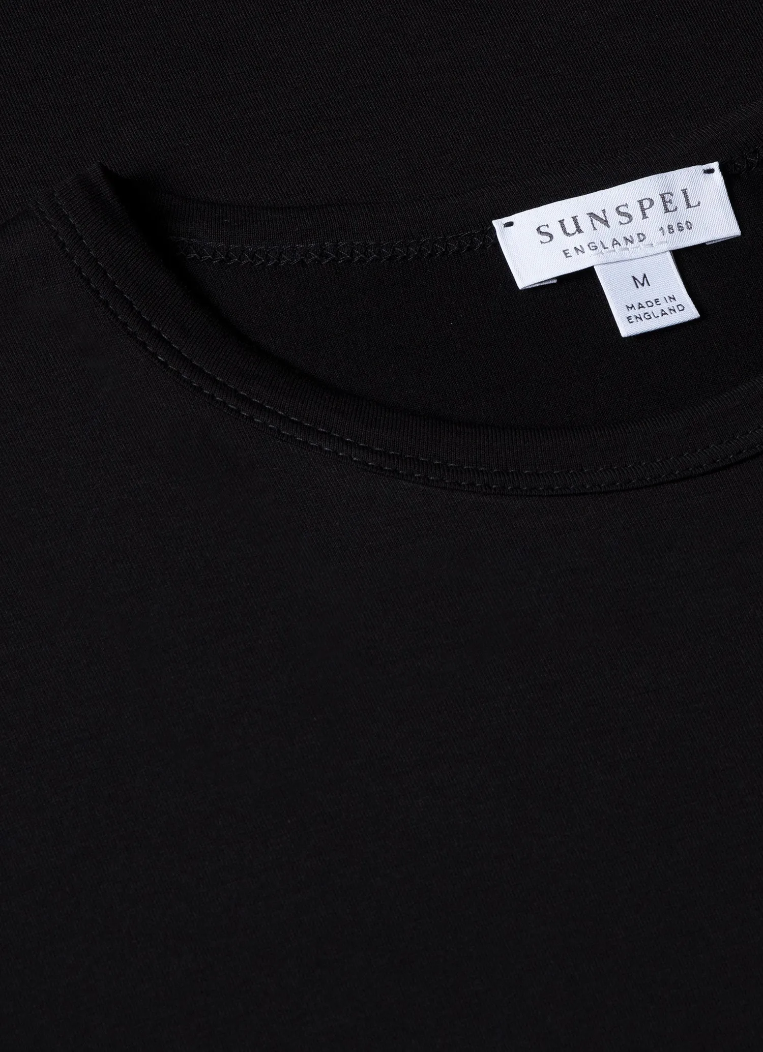 Men's Classic T-shirt in Black