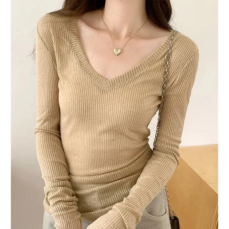 Metaversmall Summer Black Basic V-neck Chic Knitting Casual Women Pullovers New Fashion Striped Solid Color Simple Slim Sexy Female Pullovers