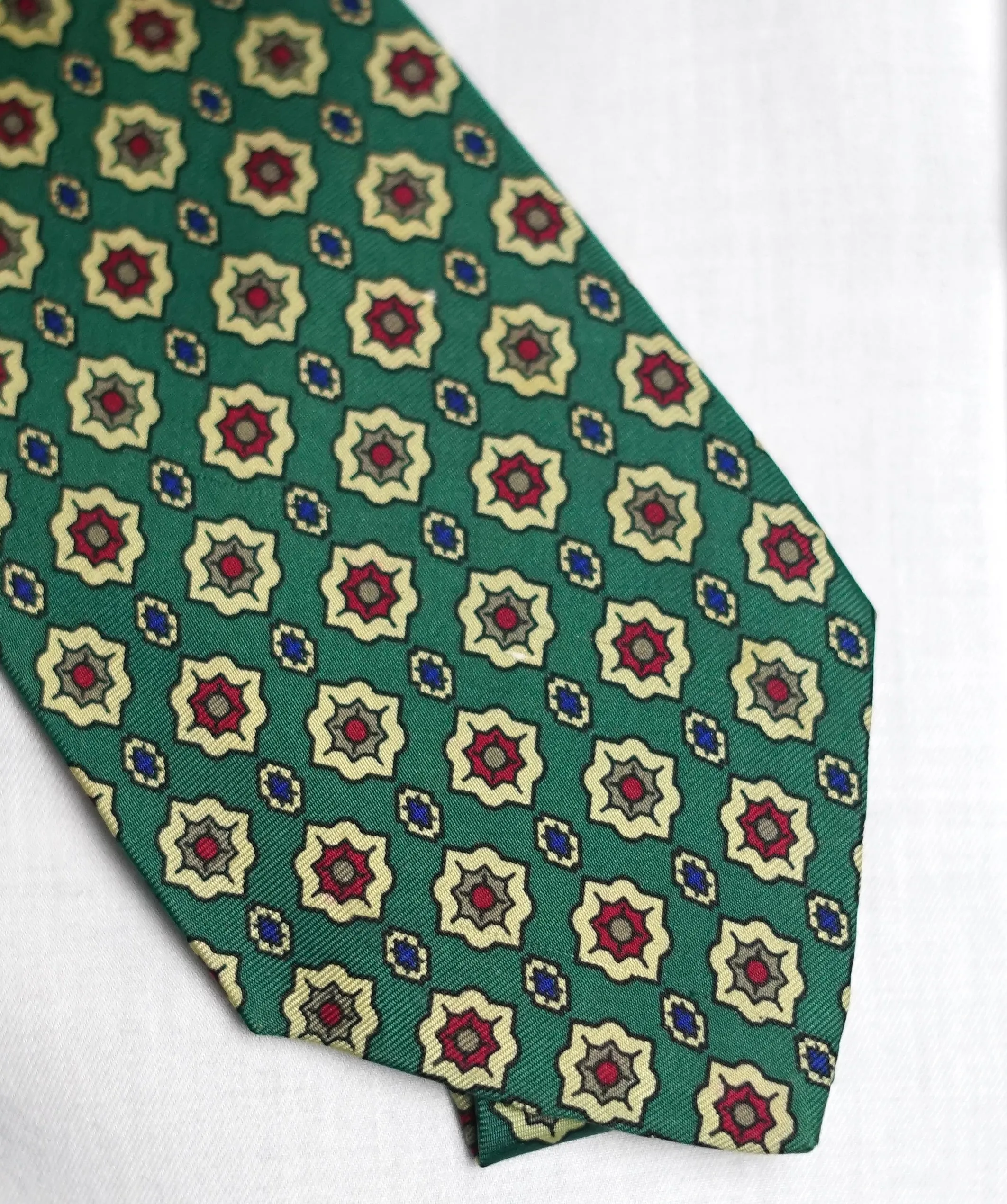 Opera Vintage Tie