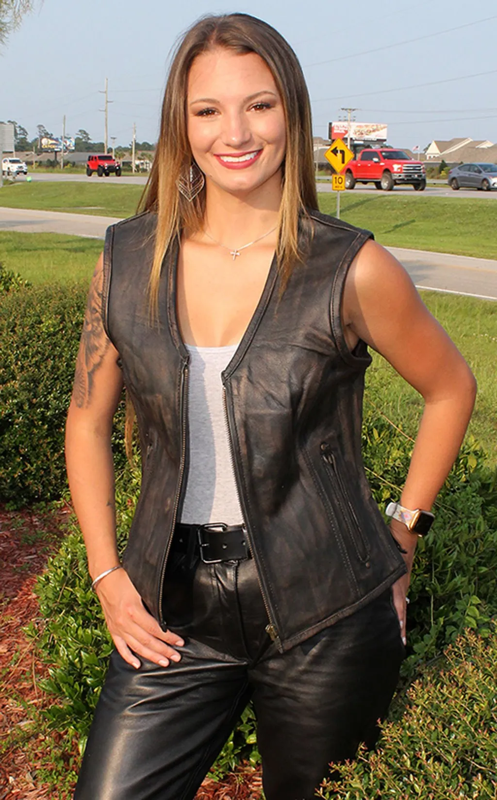 Women's Vintage Brown Conceal Carry Leather Vest #VLA686GN ()